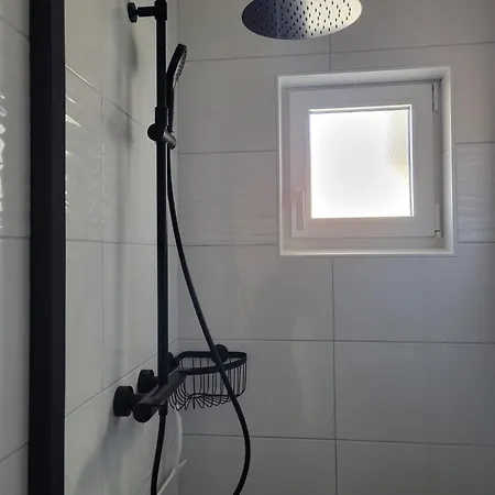 בית נופש Petite Maison Margalice