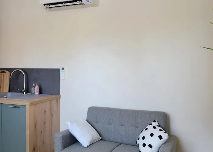 Petite Maison Margalice Tatil Evi *